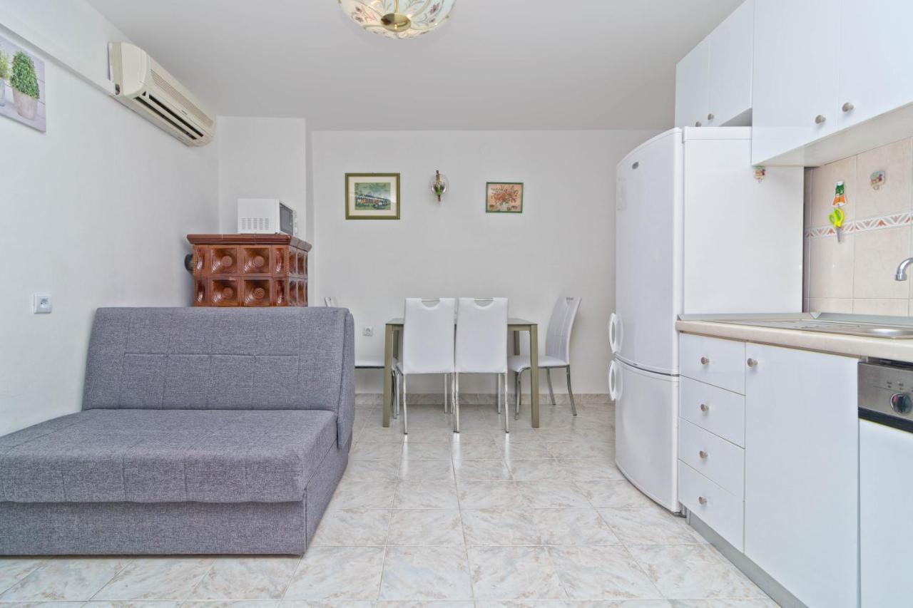 Apartment Cakic