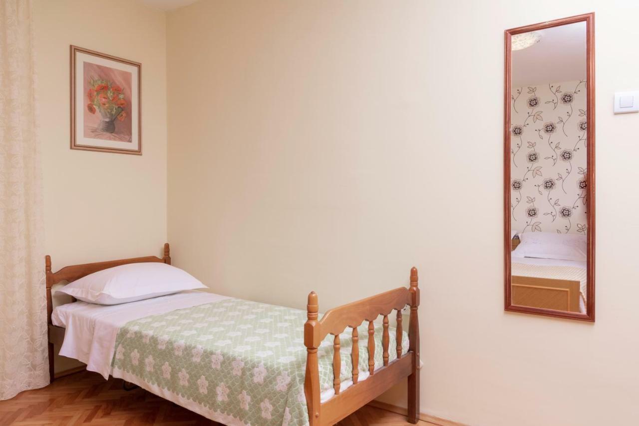 Cakic Apartment *
